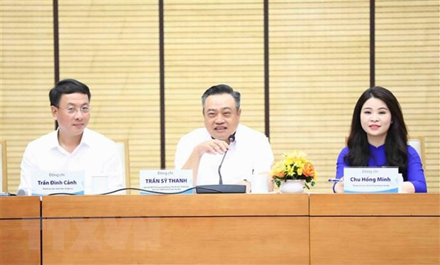 Le président du Comité populaire de Hanoï dialogue avec les jeunes de la capitale ảnh 3 Le président du Comité populaire de Hanoï dialogue avec les jeunes de la capitale ảnh 3