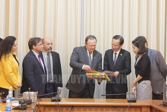 Hô Chi Minh-Ville et le Maranhao promeuvent la coopération économique ảnh 1 Hô Chi Minh-Ville et le Maranhao promeuvent la coopération économique ảnh 1