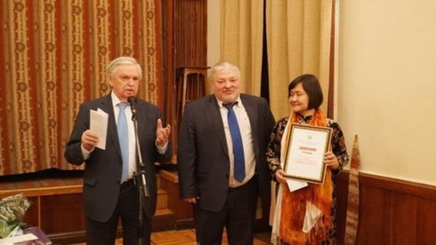 Accès gratuit des lecteurs vietnamiens aux fonds de livres numériques russes ảnh 1 Accès gratuit des lecteurs vietnamiens aux fonds de livres numériques russes ảnh 1