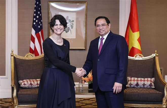 Le PM Pham Minh Chinh reçoit l’adjointe au maire de Los Angeles ảnh 1 Le PM Pham Minh Chinh reçoit l’adjointe au maire de Los Angeles ảnh 1