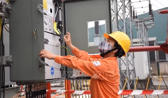 EVN chercher à assurer l'approvisionnement en électricité cet été ảnh 1