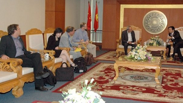 Des experts étrangers aident le Vietnam à évaluer l’état de l’environnement marin ảnh 1 Des experts étrangers aident le Vietnam à évaluer l’état de l’environnement marin ảnh 1