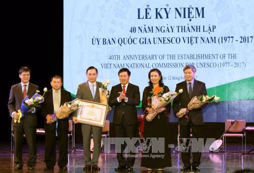 Célébration du 40e anniversaire du Comité national de l'UNESCO ảnh 1