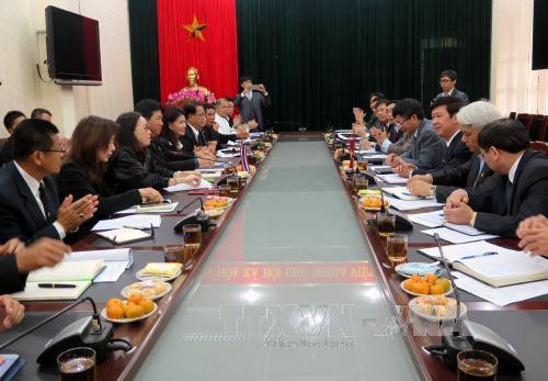 Dien Bien et Chiang Rai (Thaïlande) dynamisent leur coopération ảnh 1