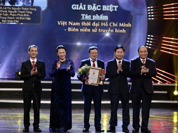 Le 5e Prix national du journalisme sur l'édification du Parti ảnh 1 Le 5e Prix national du journalisme sur l'édification du Parti ảnh 1