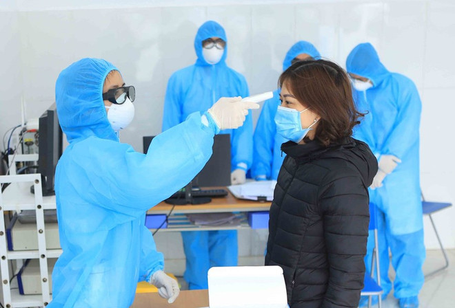 Un journal tchèque loue la lute contre le Covid-19 et le développement économique du Vietnam ảnh 2