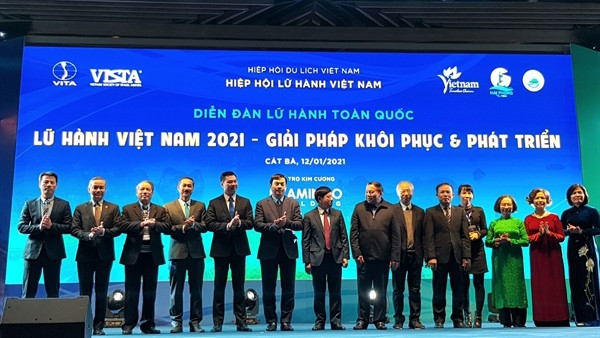 À la recherche des mesures pour relancer le secteur touristique ảnh 1