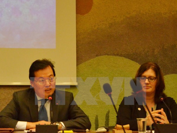 Colloque sur la gestion des risques inhérents aux munitions non explosées à Genève ảnh 1 Colloque sur la gestion des risques inhérents aux munitions non explosées à Genève ảnh 1