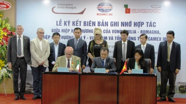 Pour faciliter la coopération entre Binh Duong et les localités italiennes ảnh 1
