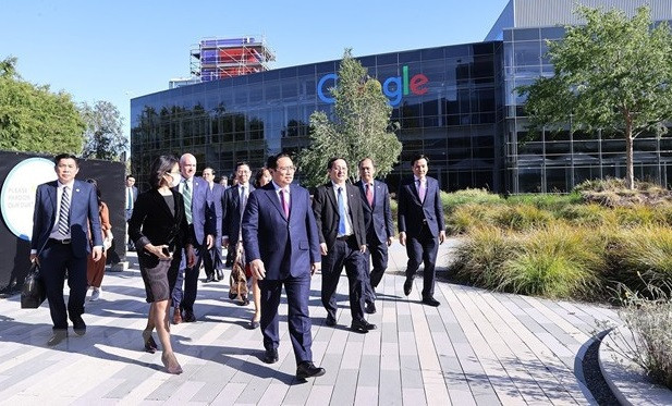 Le Premier ministre rend visite à des leaders mondiaux de technologie à San Francisco ảnh 3 Le Premier ministre rend visite à des leaders mondiaux de technologie à San Francisco ảnh 3
