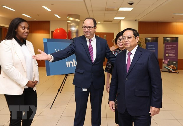 Le Premier ministre rend visite à des leaders mondiaux de technologie à San Francisco ảnh 1 Le Premier ministre rend visite à des leaders mondiaux de technologie à San Francisco ảnh 1
