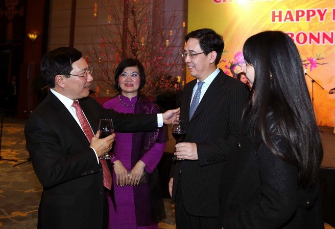 Tet traditionnel : rencontre avec le corps diplomatique étranger à Hanoï ảnh 1 Tet traditionnel : rencontre avec le corps diplomatique étranger à Hanoï ảnh 1