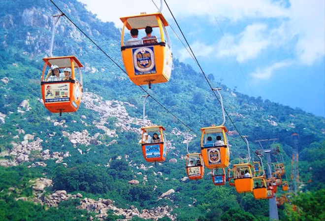 Des bulles touristiques dans le Sud Vietnam ảnh 1