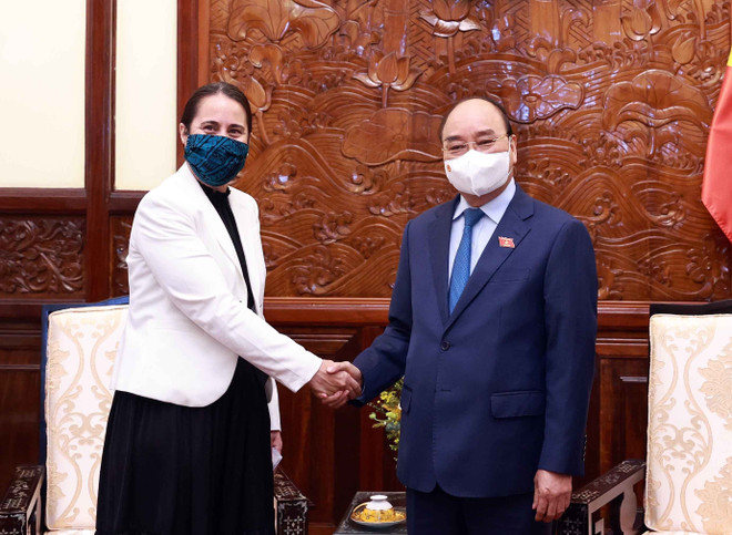 Le président Nguyen Xuan Phuc reçoit l'ambassadeur de Nouvelle-Zélande ảnh 1 Le président Nguyen Xuan Phuc reçoit l'ambassadeur de Nouvelle-Zélande ảnh 1