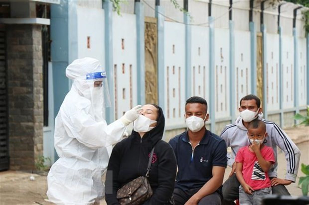 Covid-19: le nombre de décès au plus bas depuis deux mois ảnh 1 Covid-19: le nombre de décès au plus bas depuis deux mois ảnh 1