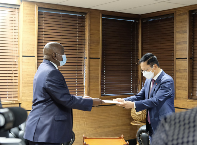Le Botswana veut renforcer sa coopération avec le Vietnam ảnh 1 Le Botswana veut renforcer sa coopération avec le Vietnam ảnh 1