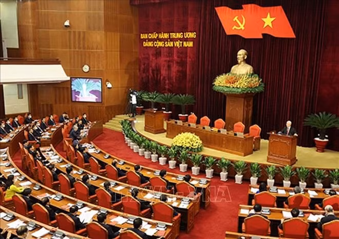 Un nouveau règlement sur les choses interdites aux membres du PCV ảnh 1