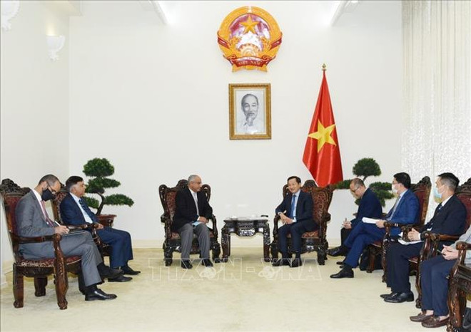 Le vice-PM Le Minh Khai reçoit le ministre koweïtien du Pétrole ảnh 1 Le vice-PM Le Minh Khai reçoit le ministre koweïtien du Pétrole ảnh 1