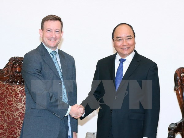 Le PM Nguyen Xuan Phuc reçoit l'ambassadeur de France au Vietnam ảnh 1 Le PM Nguyen Xuan Phuc reçoit l'ambassadeur de France au Vietnam ảnh 1