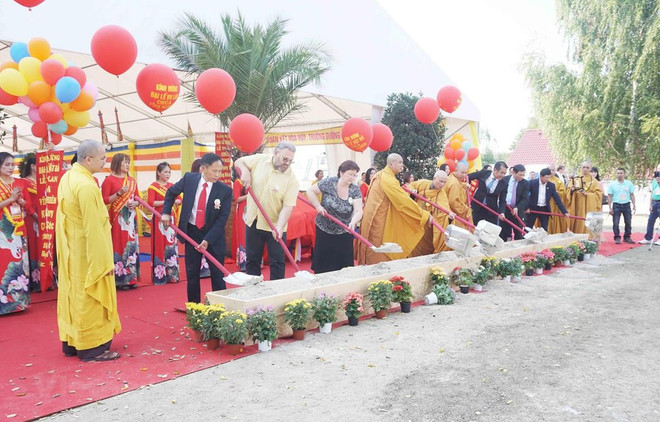La mise en chantier d’une pagode en République tchèque ảnh 1 La mise en chantier d’une pagode en République tchèque ảnh 1