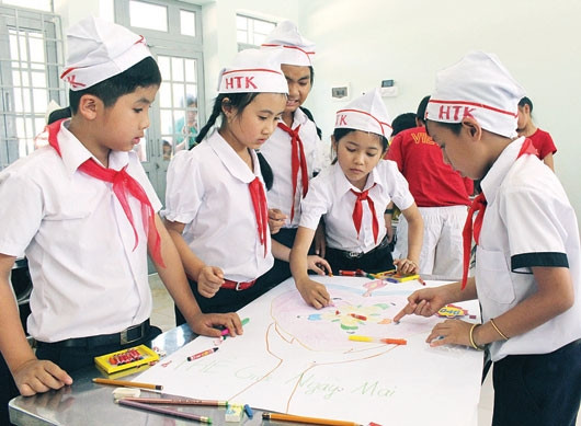 Création du Comité national pour les enfants ảnh 1