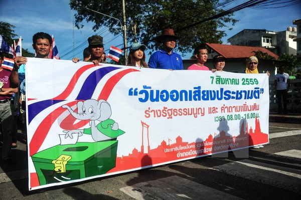 Thaïlande : le référendum constitutionnel n’a pas d'influence sur les élections générales ảnh 1 Thaïlande : le référendum constitutionnel n’a pas d'influence sur les élections générales ảnh 1