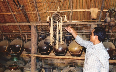 La maison-longue des Ma, patrimoine bâti en sursis ảnh 2 La maison-longue des Ma, patrimoine bâti en sursis ảnh 2