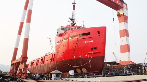 Le Vietnam met à flot son pétrolier le plus moderne ảnh 1