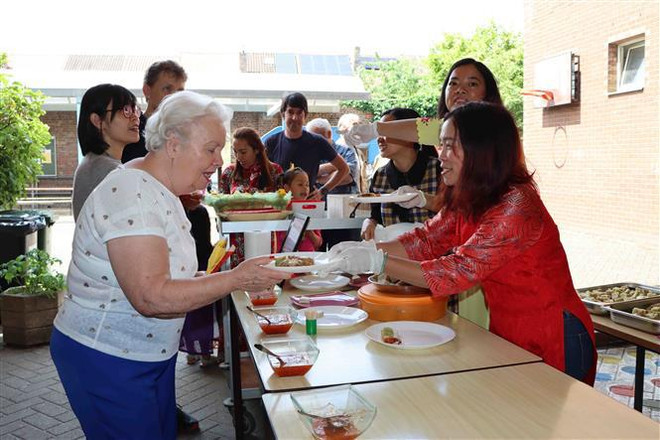 « Têt d’été » en Belgique pour assister les enfants défavorisés au Vietnam ảnh 1 « Têt d’été » en Belgique pour assister les enfants défavorisés au Vietnam ảnh 1