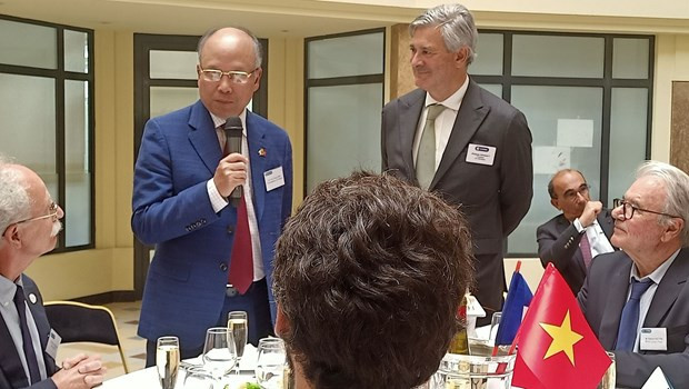 Des entreprises françaises envisagent de coopérer avec le Vietnam dans l'économie maritime ảnh 1 Des entreprises françaises envisagent de coopérer avec le Vietnam dans l'économie maritime ảnh 1