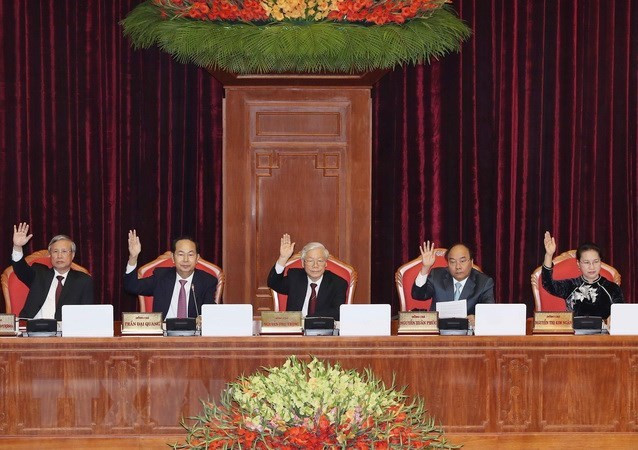 Le CC du PCV demande une mise en œuvre efficace des résolutions du 7e Plénum ảnh 1 Le CC du PCV demande une mise en œuvre efficace des résolutions du 7e Plénum ảnh 1
