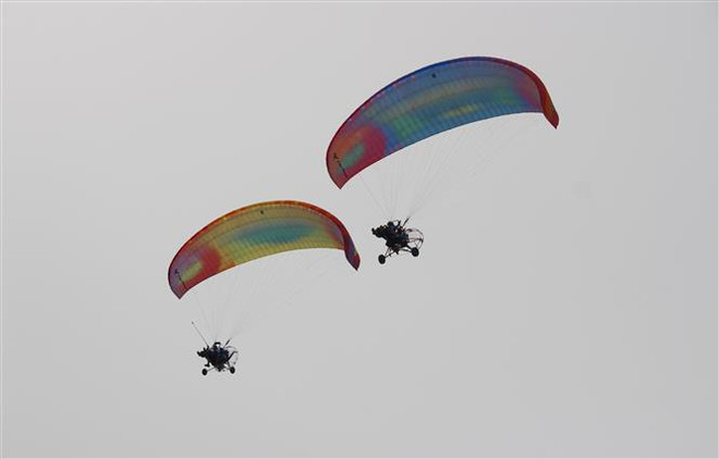 Le Festival de parapente 2022 dans la ville de Nha Trang ảnh 1