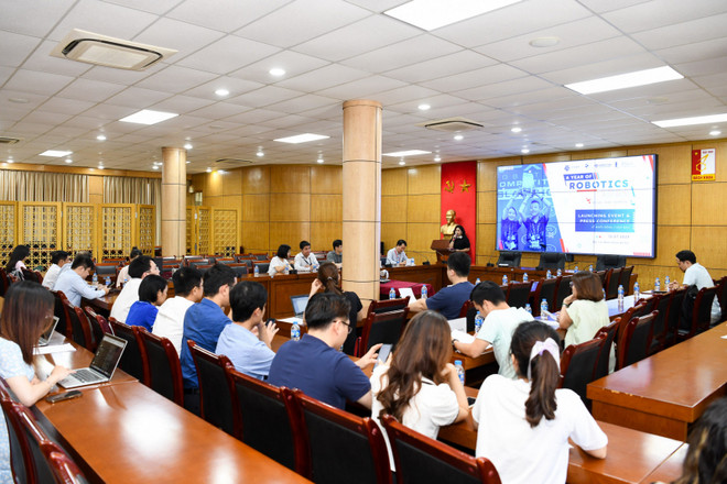 Top départ pour une année de robotique 2024 et le concours national de robotique ảnh 2