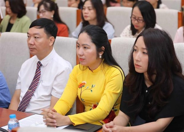 Le ministre de l’Éducation et de la Formation détaille les politiques pour les enseignants du primaire ảnh 2 Le ministre de l’Éducation et de la Formation détaille les politiques pour les enseignants du primaire ảnh 2