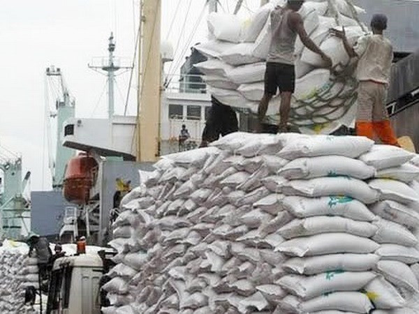 Le Myanmar renforce les exportations de riz ảnh 1