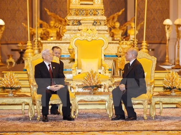 Entretien Nguyen Phu Trong – Norodom Sihamoni ảnh 1