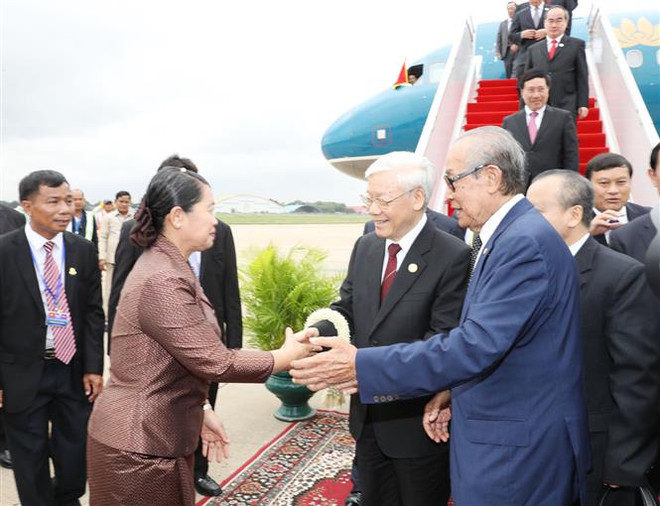 Le secrétaire général du PCV arrive à Phnom Penh pour sa visite d’Etat au Cambodge ảnh 1 Le secrétaire général du PCV arrive à Phnom Penh pour sa visite d’Etat au Cambodge ảnh 1