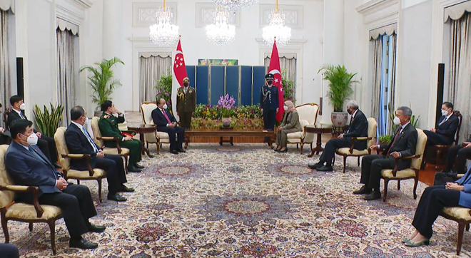 Rencontre entre les présidents vietnamien et singapourien ảnh 1 Rencontre entre les présidents vietnamien et singapourien ảnh 1