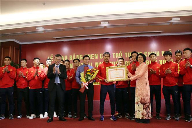 La sélection vietnamienne de futsal à l'honneur ảnh 2 La sélection vietnamienne de futsal à l'honneur ảnh 2