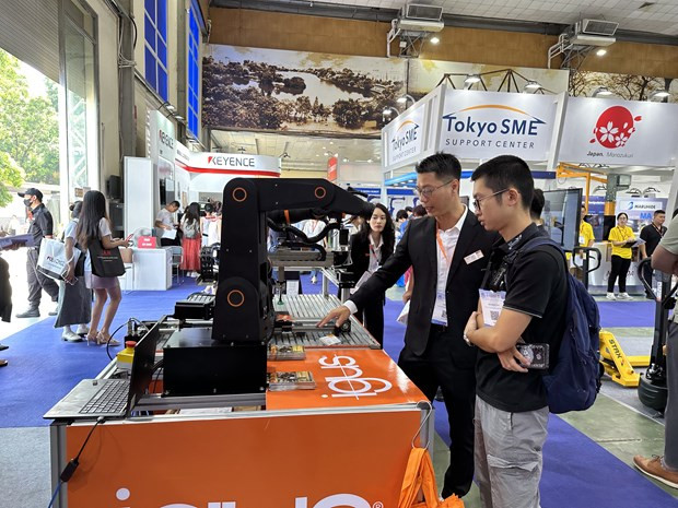 Le Vietnam doit consolider ses industries auxilaires, selon l’ambassadeur adjoint du Japon ảnh 3 Le Vietnam doit consolider ses industries auxilaires, selon l’ambassadeur adjoint du Japon ảnh 3
