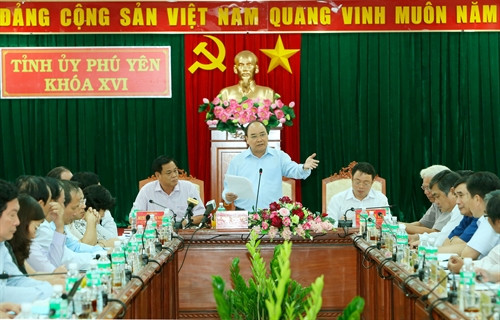 La province de Phu Yen appelée à faire du tourisme un pilier de son économie ảnh 1 La province de Phu Yen appelée à faire du tourisme un pilier de son économie ảnh 1