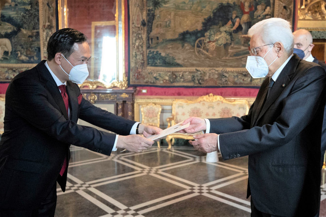 Le Vietnam accorde la priorité à l'intensification de ses relations avec l'Italie ảnh 1 Le Vietnam accorde la priorité à l'intensification de ses relations avec l'Italie ảnh 1