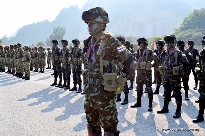 Exercice militaire commun Thamal entre la Thaïlande et la Malaisie ảnh 1