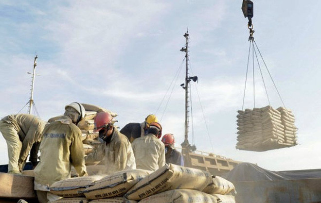 Exportations de plus de 6,7 millions de tonnes de ciment et de clinker ảnh 1 Exportations de plus de 6,7 millions de tonnes de ciment et de clinker ảnh 1