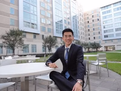 Un jeune Vietnamien conquiert le Big Four ảnh 1