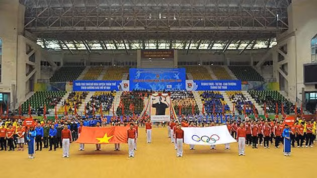 Des activités significatives en écho au Mois de la Jeunesse ảnh 2