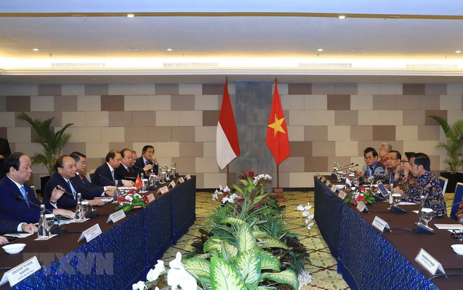 Le Premier ministre Nguyen Xuan Phuc s'entretient avec le président indonésien ảnh 1 Le Premier ministre Nguyen Xuan Phuc s'entretient avec le président indonésien ảnh 1