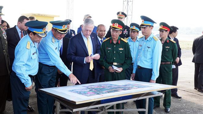 Le Vietnam et les États-Unis boostent leur coopération en matière de défense ảnh 2 Le Vietnam et les États-Unis boostent leur coopération en matière de défense ảnh 2