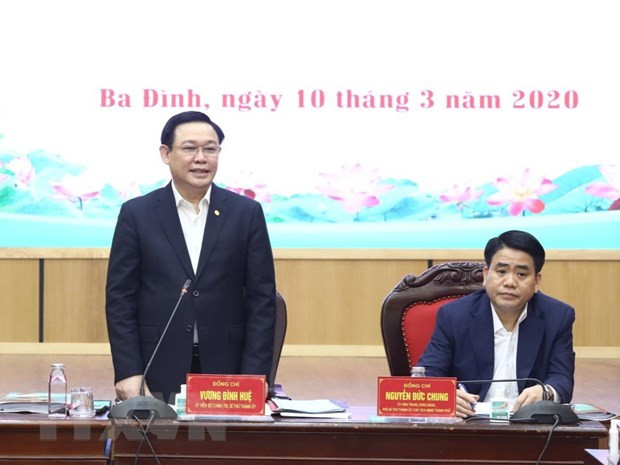 Hanoï et Ho Chi Minh-Ville prennent des mesures de prévention de l’épidémie de COVID-19 ảnh 1 Hanoï et Ho Chi Minh-Ville prennent des mesures de prévention de l’épidémie de COVID-19 ảnh 1