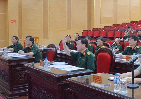 Médecine militaire : Vietnam et Chine partagent des expériences dans la lutte anti-COVID-19 ảnh 1 Médecine militaire : Vietnam et Chine partagent des expériences dans la lutte anti-COVID-19 ảnh 1